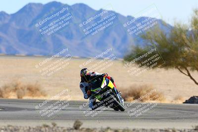 media/Jan-08-2022-SoCal Trackdays (Sat) [[1ec2777125]]/Turn 4 (1145am)/